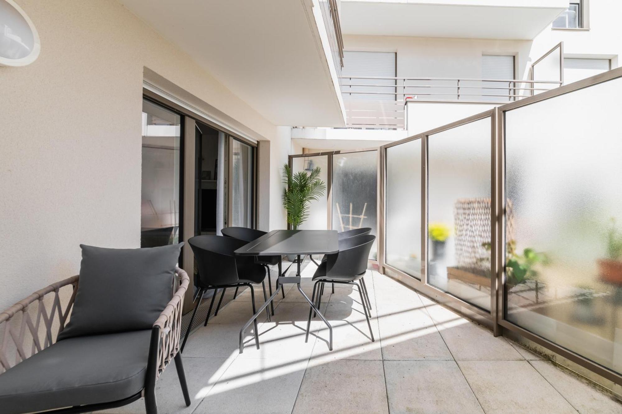 Appartement Cosy Avec Terrasse Aux Portes De Paris วีลุชวีฟ ภายนอก รูปภาพ